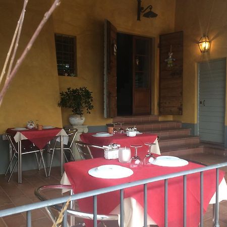 B & B San Jacopo Santomato Bagian luar foto
