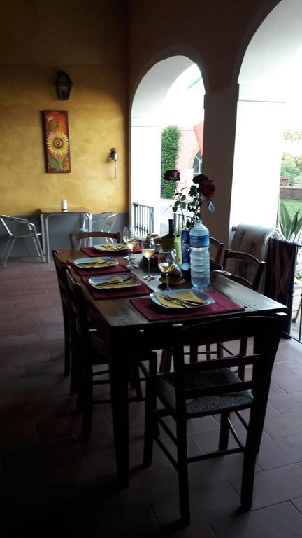 B & B San Jacopo Santomato Bagian luar foto